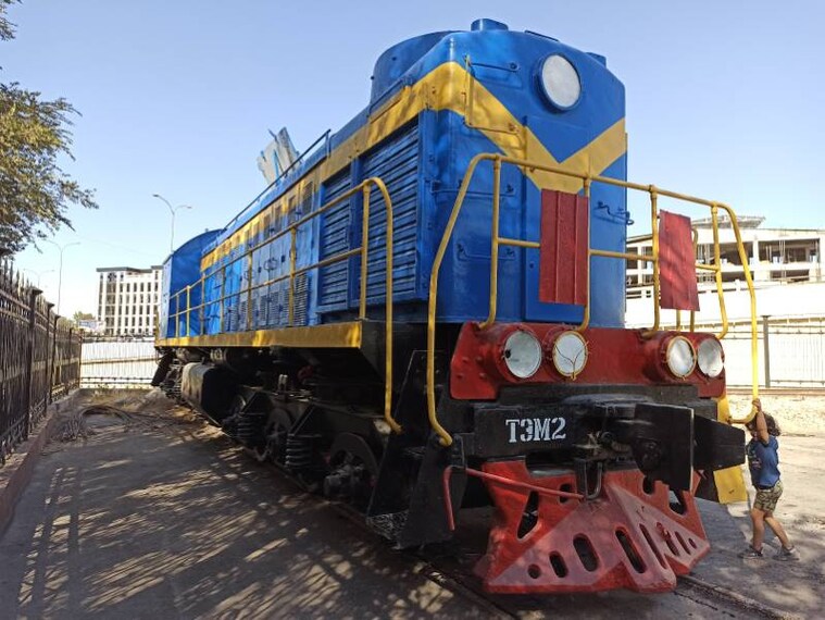 Tashkent_Railway_Museum_Tashkent_1
