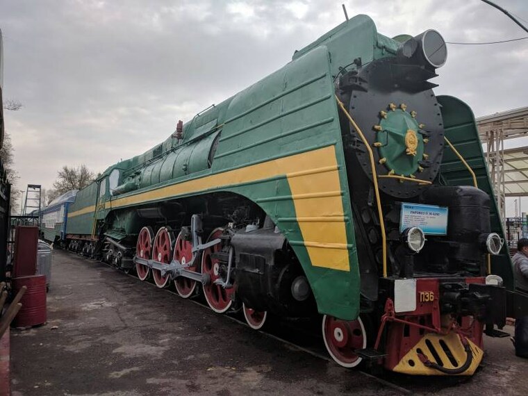 Tashkent_Railway_Museum_Tashkent_3