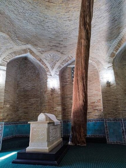 Tashkent_Shayhantaur_Memorial_Complex_4