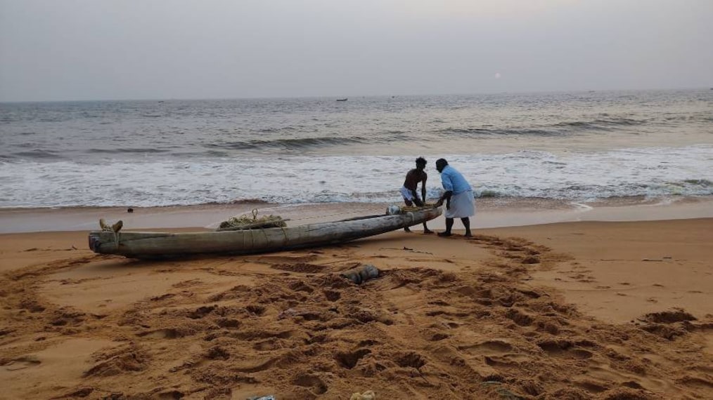Thiruvananthapuram_Puthenthope_Beach_10