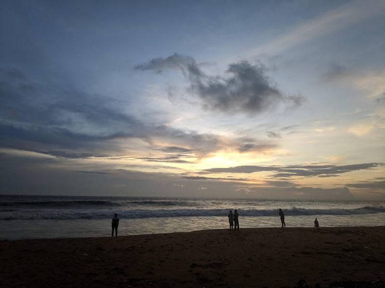 Thiruvananthapuram_Veli_Beach_10