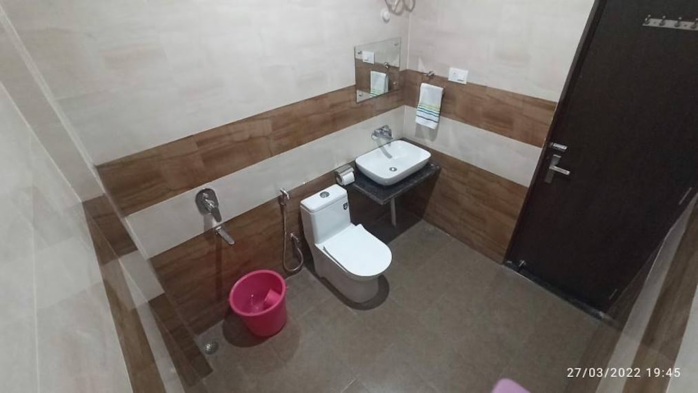 Uttarkashi_Hotel_Vasudha_10