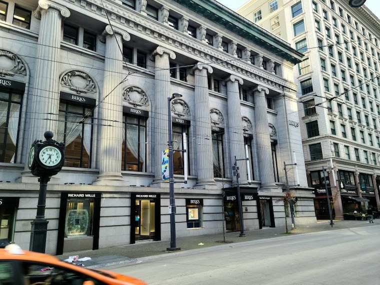 Vancouver_Downtown_Vancouver_2