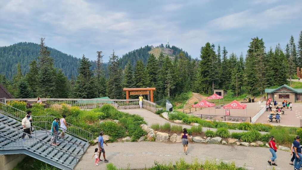 Vancouver_Grouse_Mountain_6