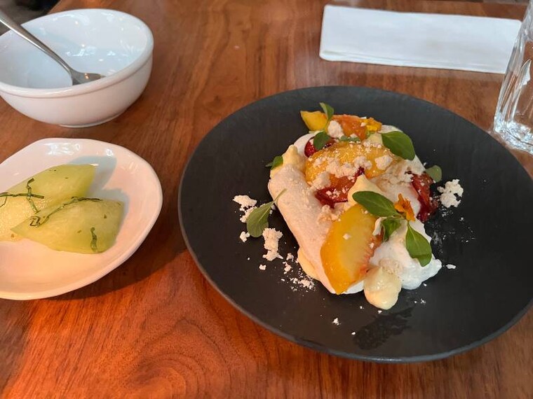 Vancouver_Pidgin_Restaurant_5