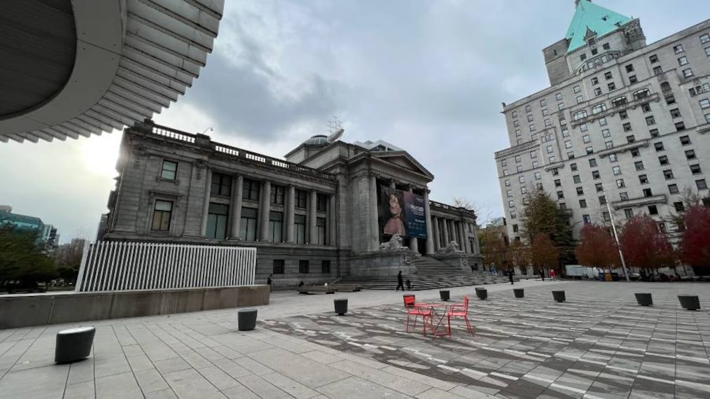 Vancouver_Vancouver_Art_Gallery_3