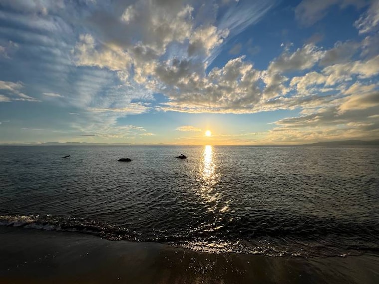 Vancouver_Wreck_Beach_3