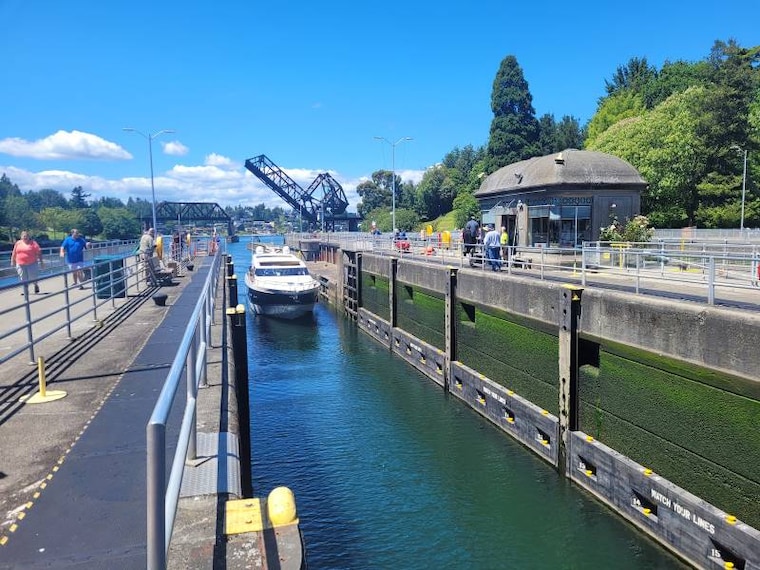 Washington_DC_Ballard_Locks_2