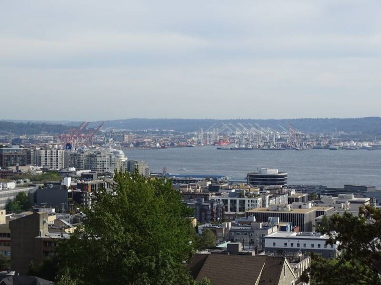 Washington_DC_Kerry_Park_8