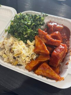 NuVegan Cafe