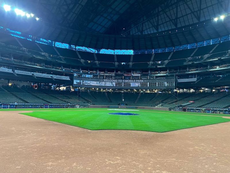 Washington_DC_T-Mobile_Park_4