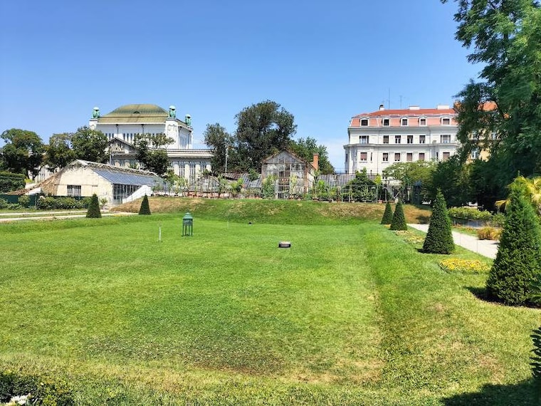 Zagreb_Botanical_Garden_Zagreb_8