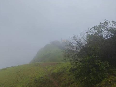 Madhavgad Fort