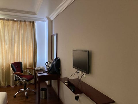 Clarks Inn, Badami