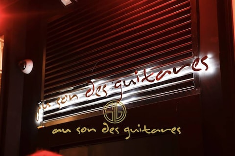 Club-Au Son des Guitares