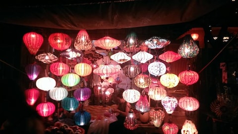 Lantern Shopping