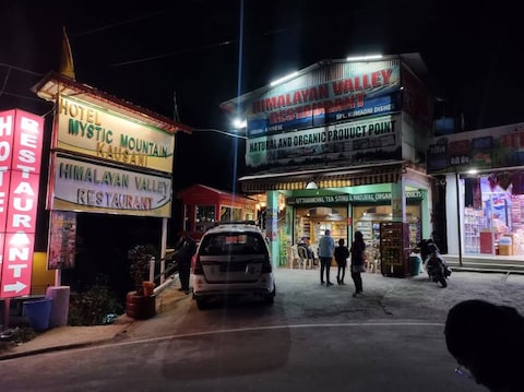 Himalaya Valley Restaurant