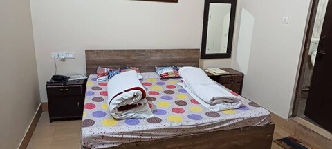 Hotel Jyonar Palace