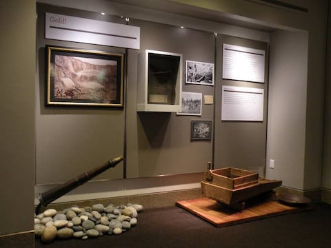 Wells Fargo Museum