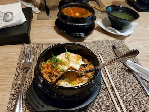 Assorti Restaurant & Sushi Bar