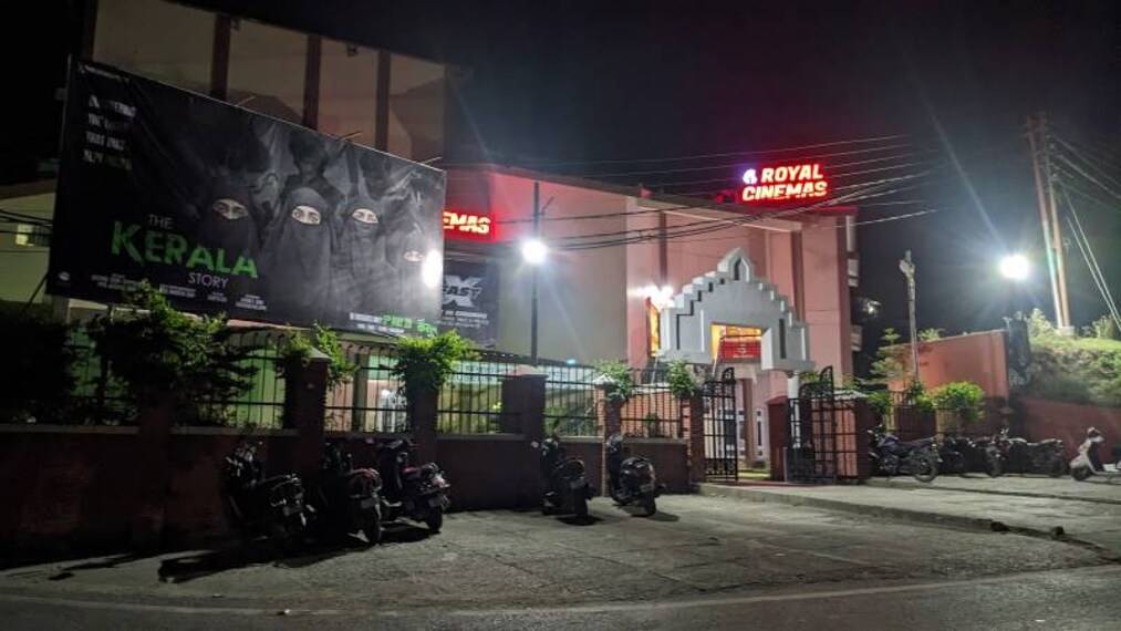 Pithoragarh_Cinema_Lane_10