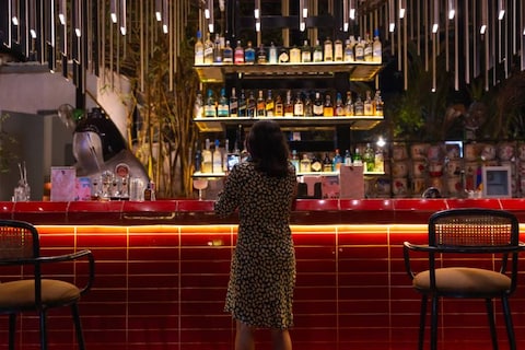 Heritage Bar