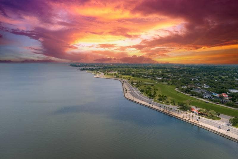 New_Orleans_Lake_Pontchartrain_1