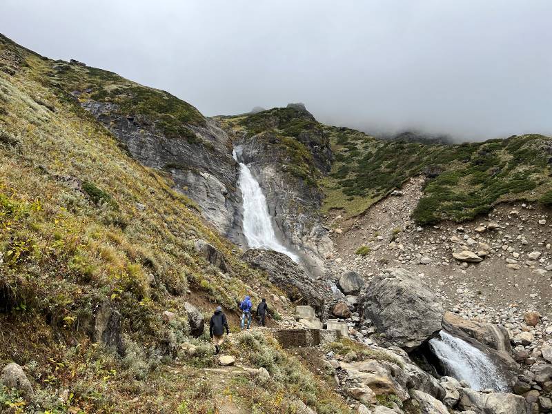 Kedarnath_Find_Peace_at_Rudra_Meditation_Cave_10