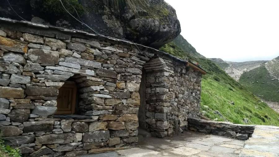 Kedarnath_Find_Peace_at_Rudra_Meditation_Cave_1