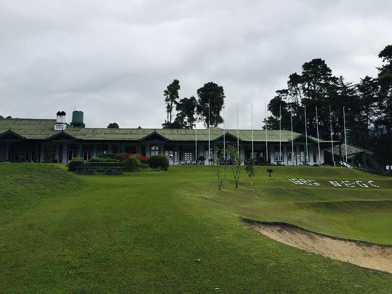 Nuwara_Eliya_Golfing_at_Nuwara_Eliya_Golf_Club_2