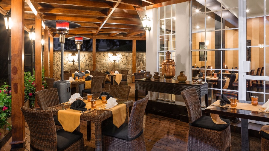 Nuwara_Eliya_Grand_Indian_Restaurant_1