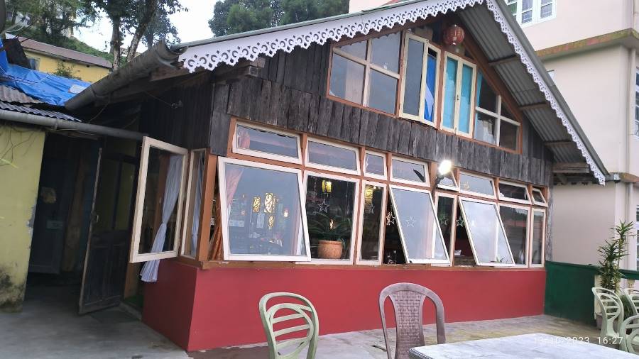 Pelling_Hotel_Kabur_Restaurant_6