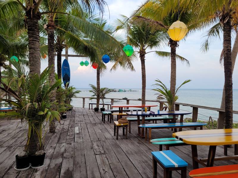 Phu_Quoc_Rorys_Beach_Club_1