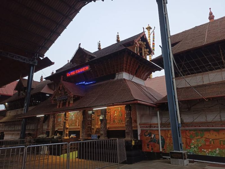 Guruvayoor_Guruvayur_Temple_1