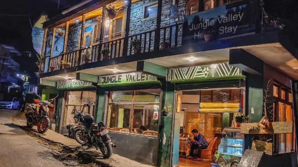 Jibhi_Cafe_Jungle_Valley_1