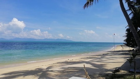 Bang Po Beach
