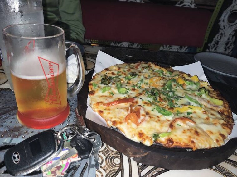 Navi_Mumbai_Rude_Lounge_4