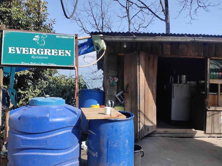 Pelling_Evergreen_Restaurant_5