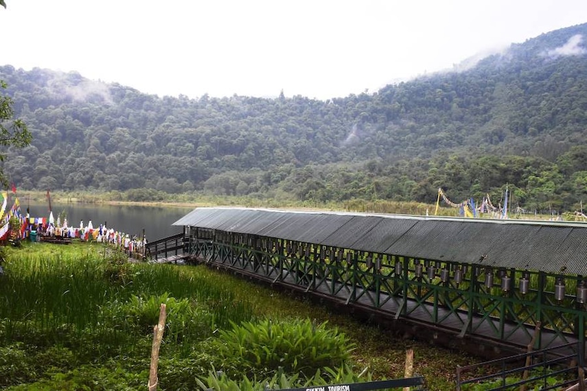 Pelling_Khecheopalri_Lake_4