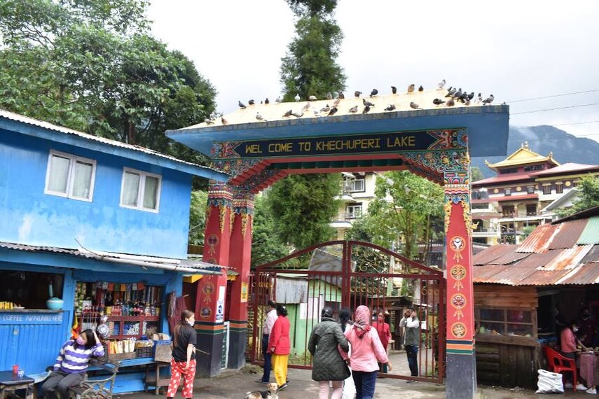 Pelling_Khecheopalri_Lake_8