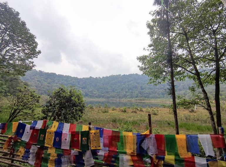 Pelling_Khecheopalri_Lake_9