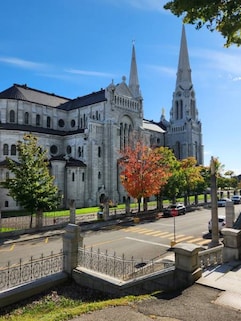 Sainte-Anne-de-Beaupre Shrine