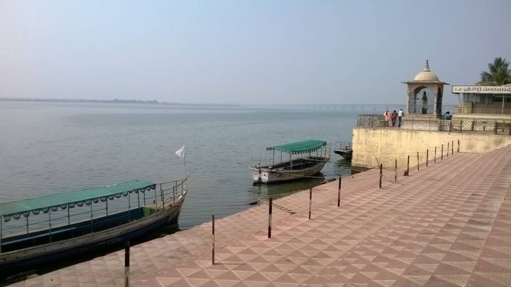 Rajahmundry_Gautami_Ghat_1