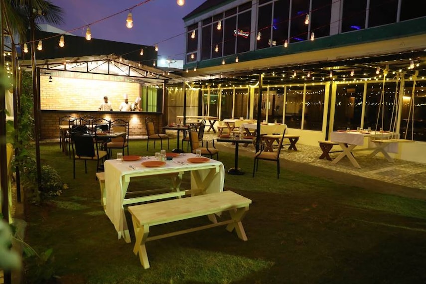 Rajahmundry_River_Bay_Restaurant_5