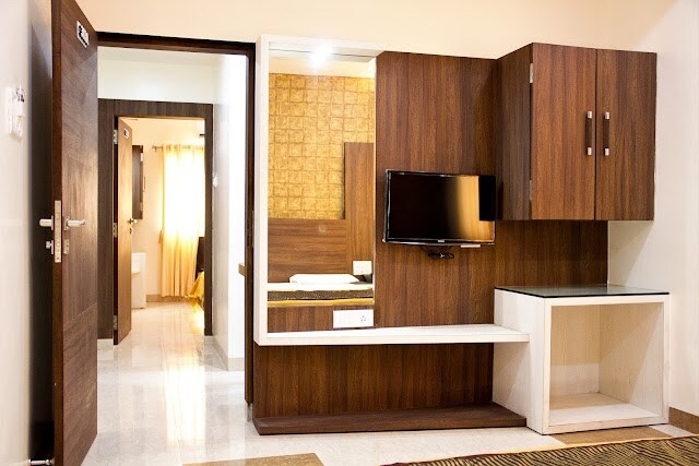Darshan_Executive_Hotel_And_Lodge_2