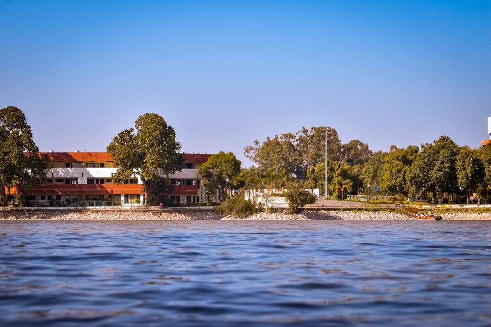 Resorts & Stays in Karnal