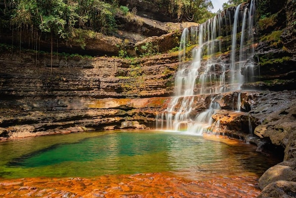 Cherrapunji_tv_destination_img_2