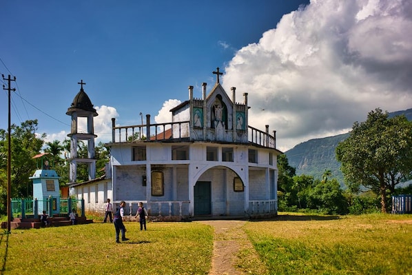 Cherrapunji_tv_destination_img_8