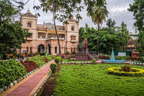 Hubli_tv_destination_img_3