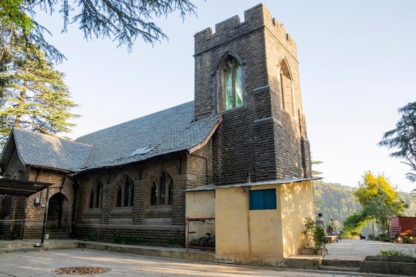 Mashobra_tv_destination_img_3